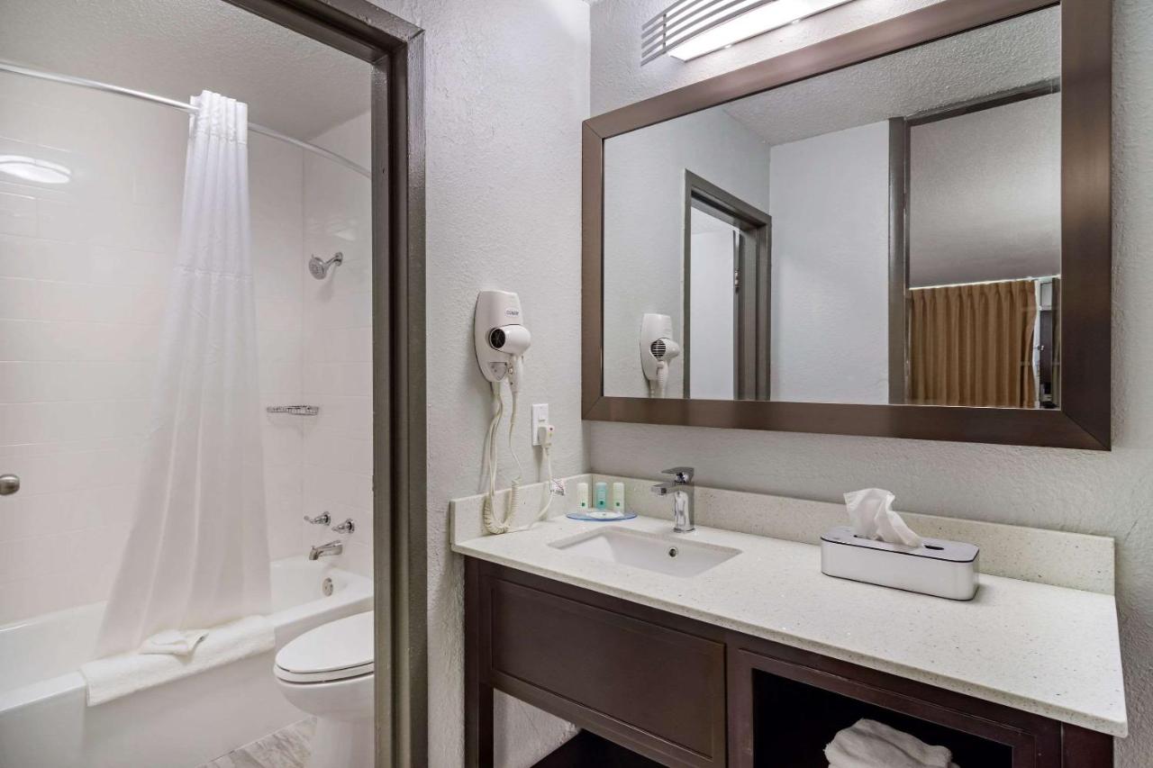  | Quality Inn & Suites