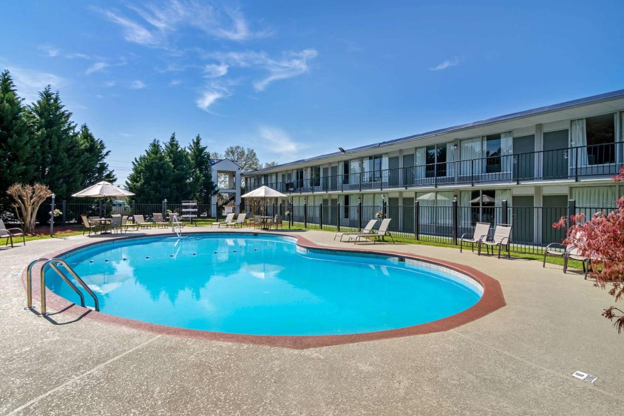  | Quality Inn & Suites