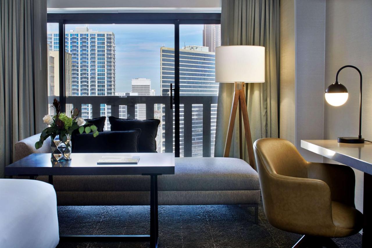 1 King Bed, Corner Room at Hyatt Regency Atlanta Downtown