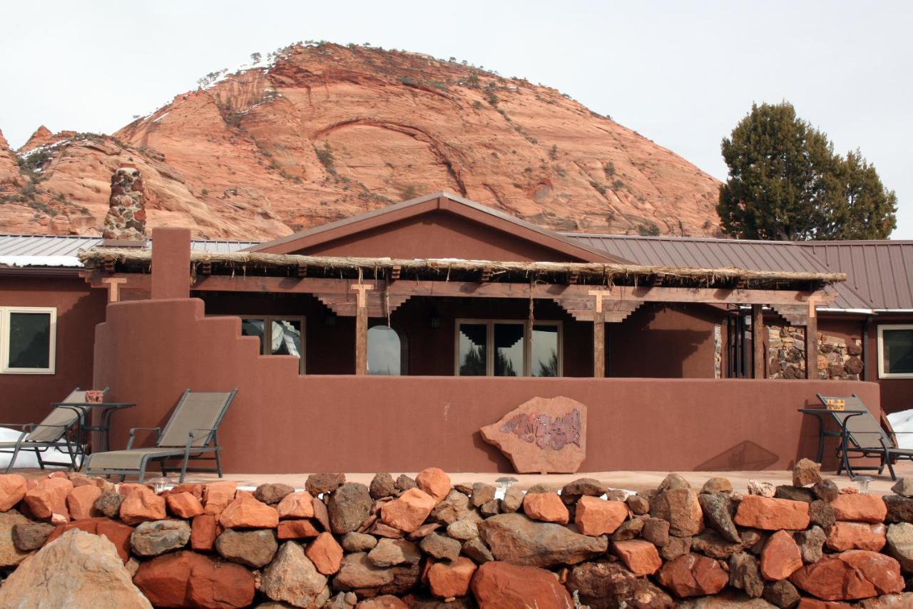  | Zion Villa