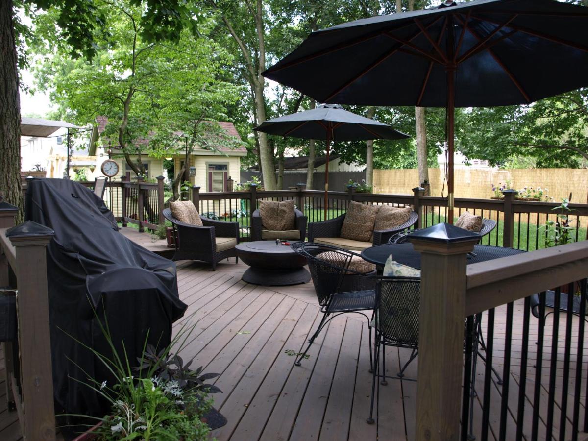 | Manheim Manor Bed & Breakfast
