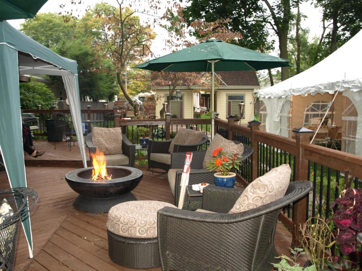 | Manheim Manor Bed & Breakfast