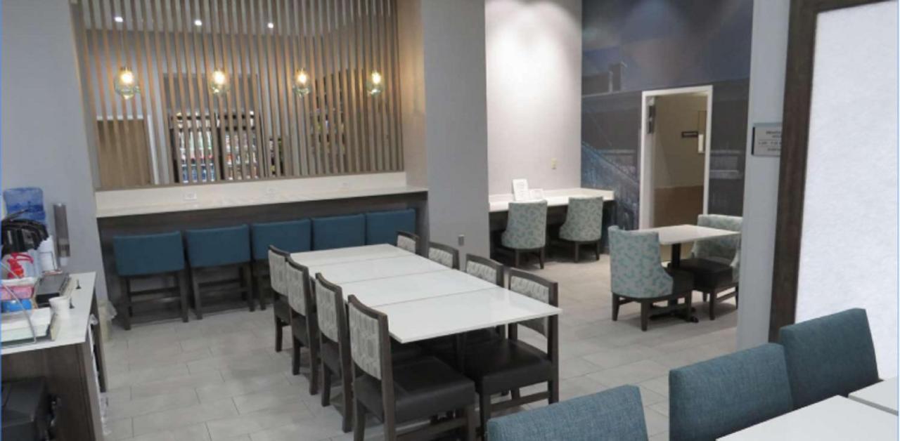 | Best Western Plus Wilkes Barre-Scranton Airport Hotel