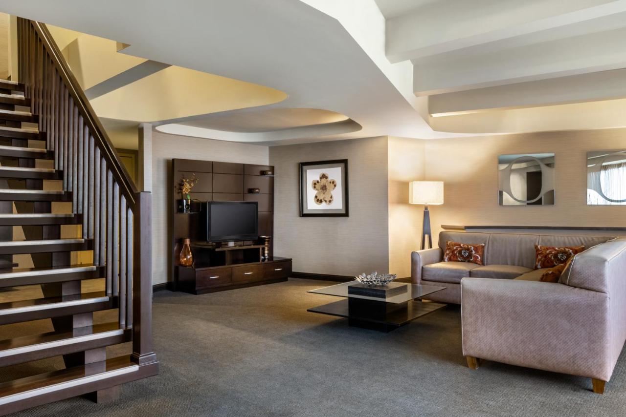 King/Queen Room - Non-Smoking at Wyndham Springfield City Centre