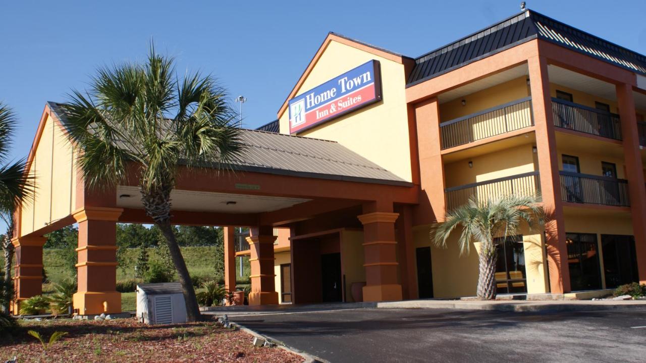| Home Town Inn & Suites