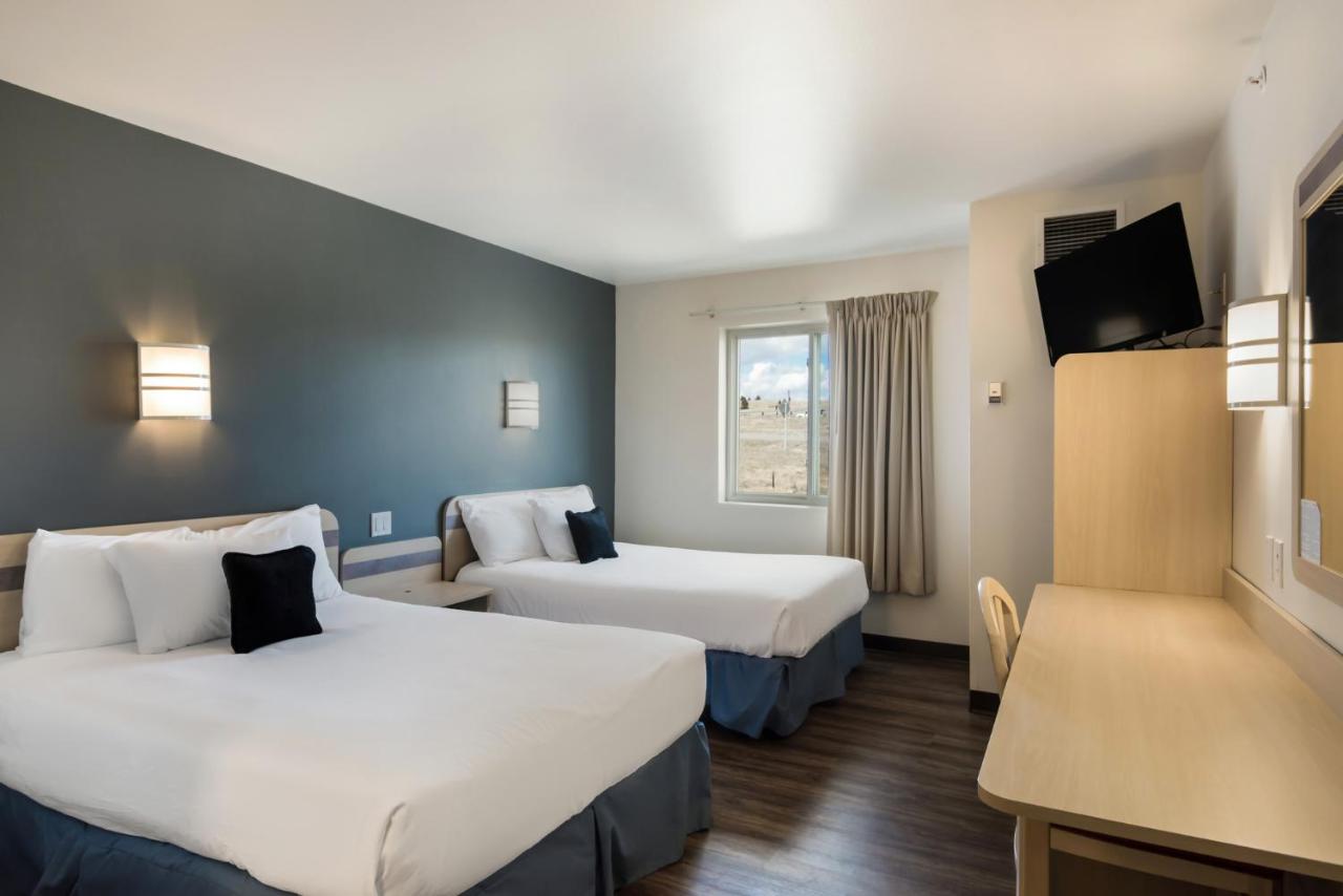 Pet Friendly Double Double Room at Red Lion Inn & Suites Butte