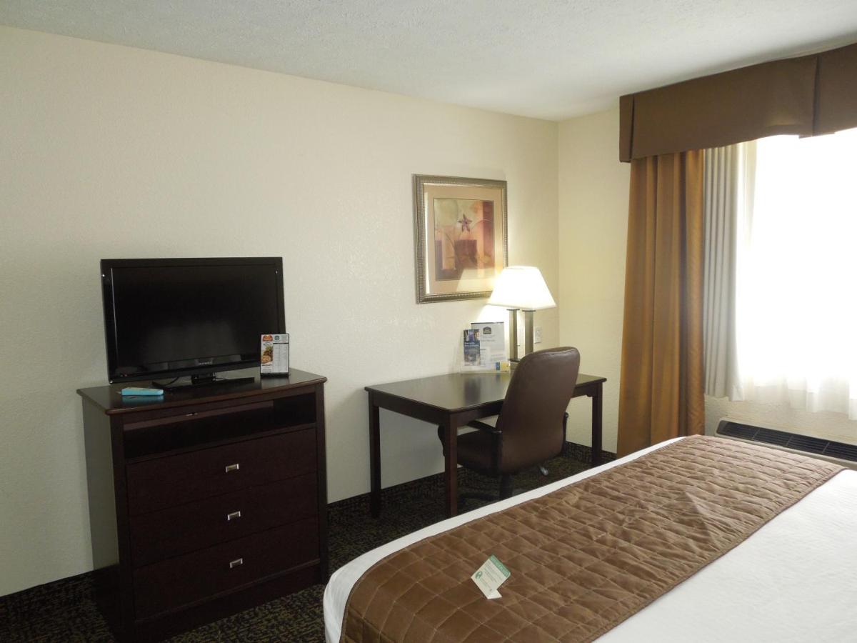 King Room - Non-Smoking at Best Western Inn