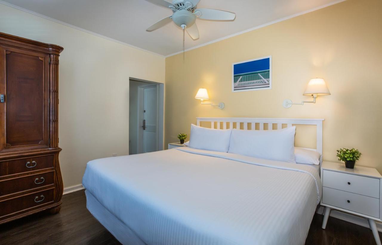 King Room at The Southernmost Inn - Adults Only