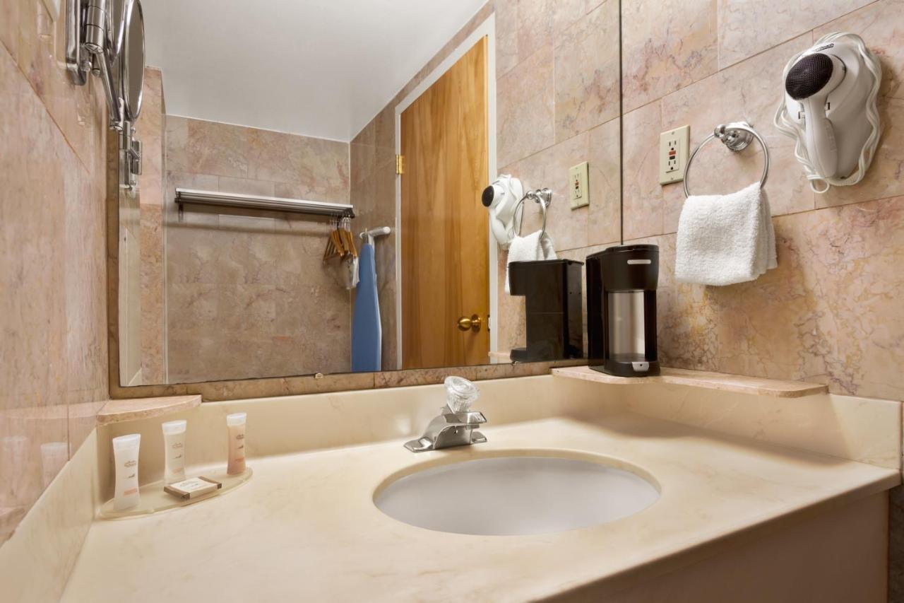  | Oh St Joseph Resort Hotel