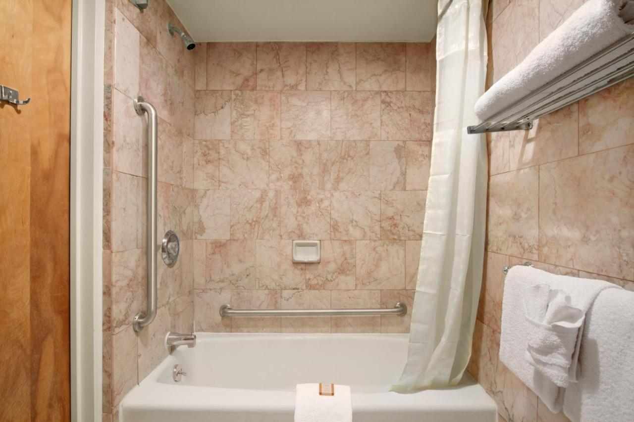 | Oh St Joseph Resort Hotel