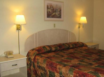  | Americas Stay Inn-Leavenworth
