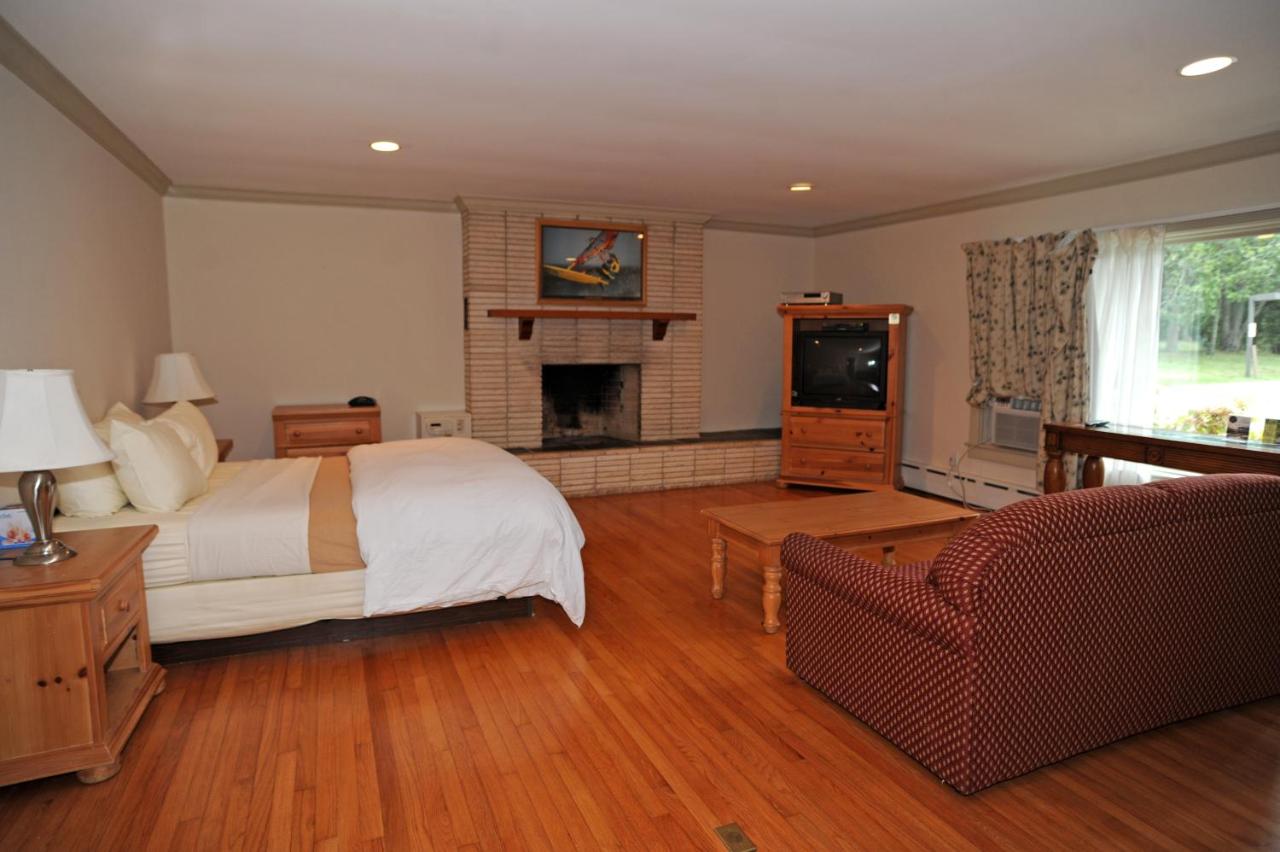 | Southampton Long Island Hotel