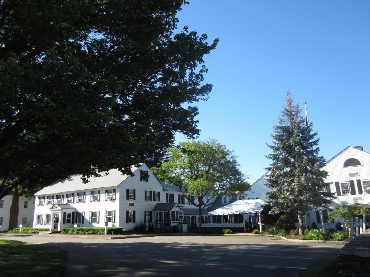 | Publick House Historic Inn and Country Motor Lodge