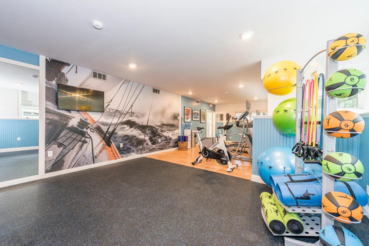 | Rockport Inn and Suites