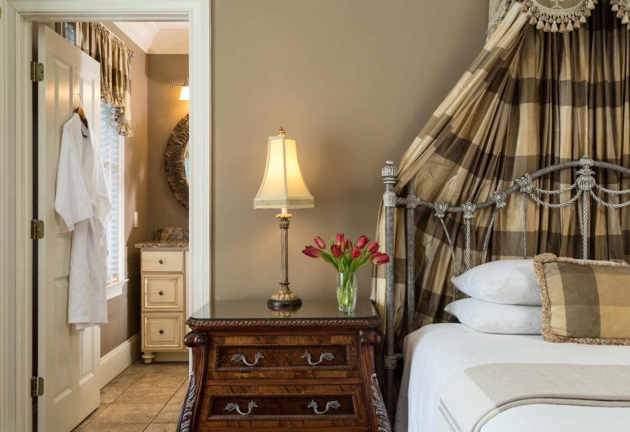 | The Inn on West Liberty