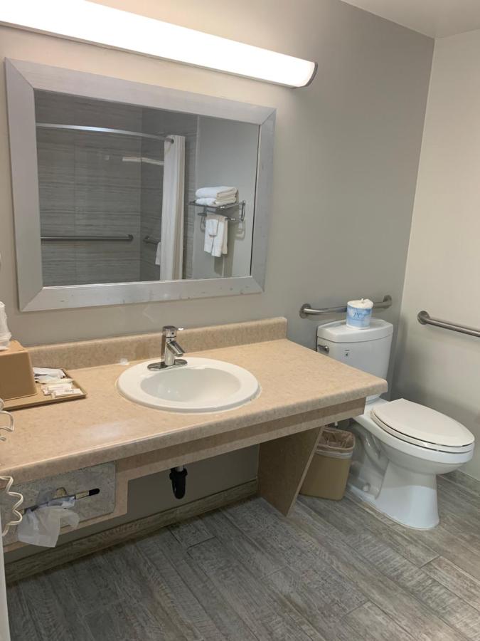 | Buena Park Inn