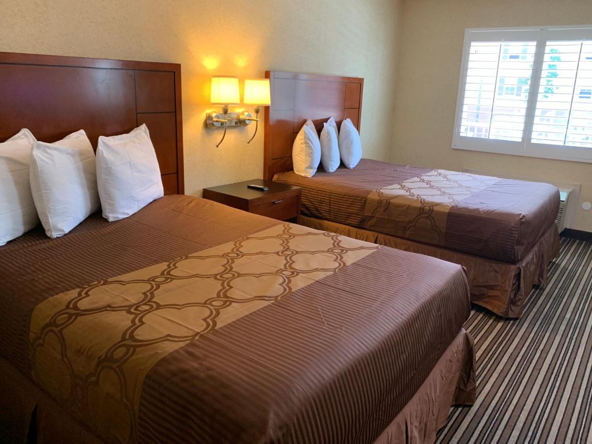| Buena Park Inn