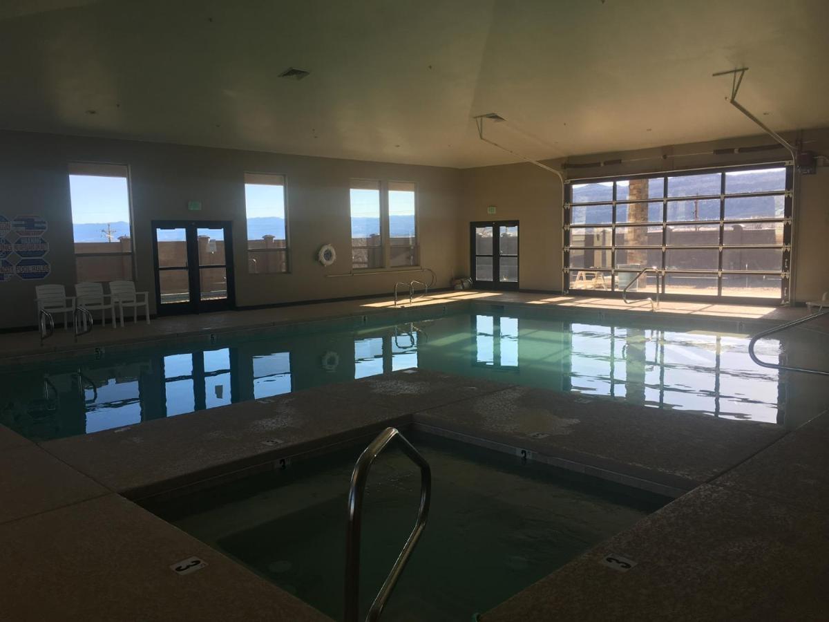 | Canyon Country Lodge