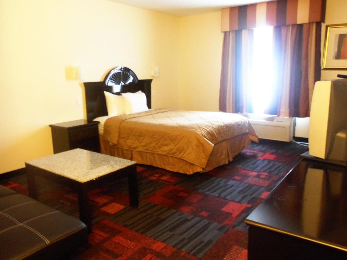 Standard Single Room at Noble Suites