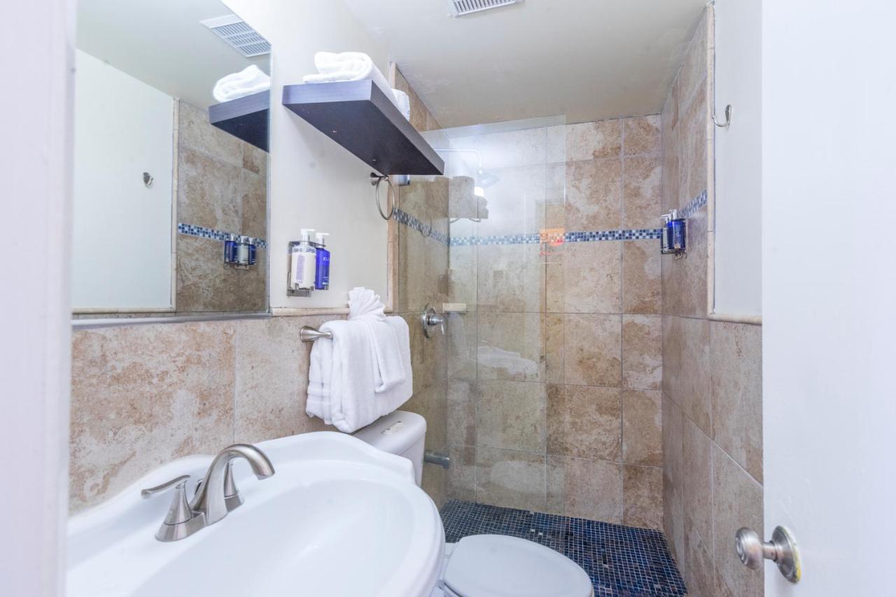 Double Room with Two Double Beds at Pegasus International Hotel