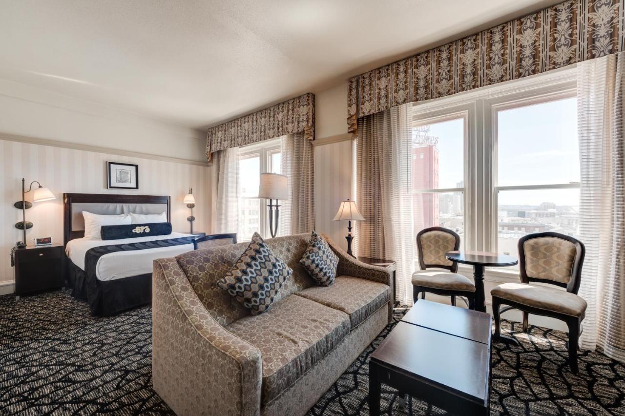 Junior Suite at Gaslamp Plaza Suites