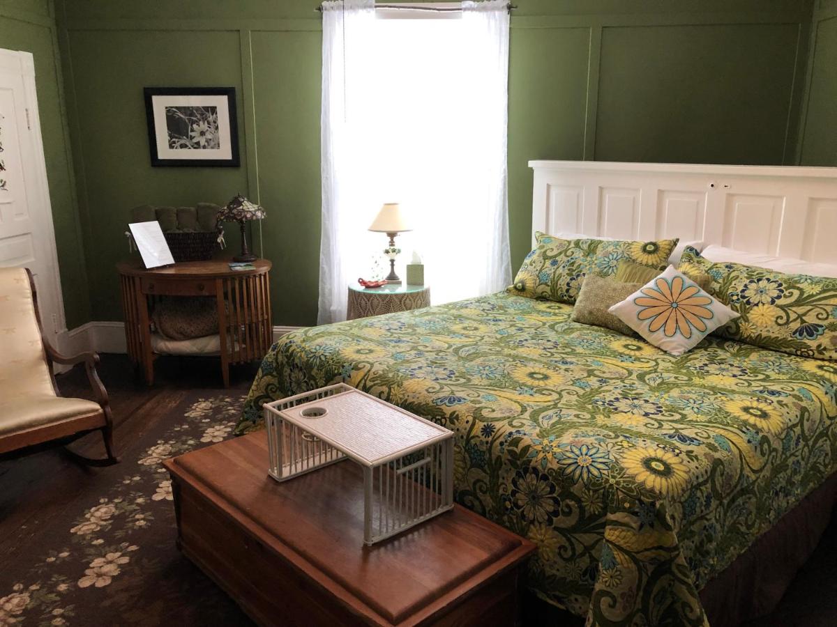 | Magnolia House & Gardens