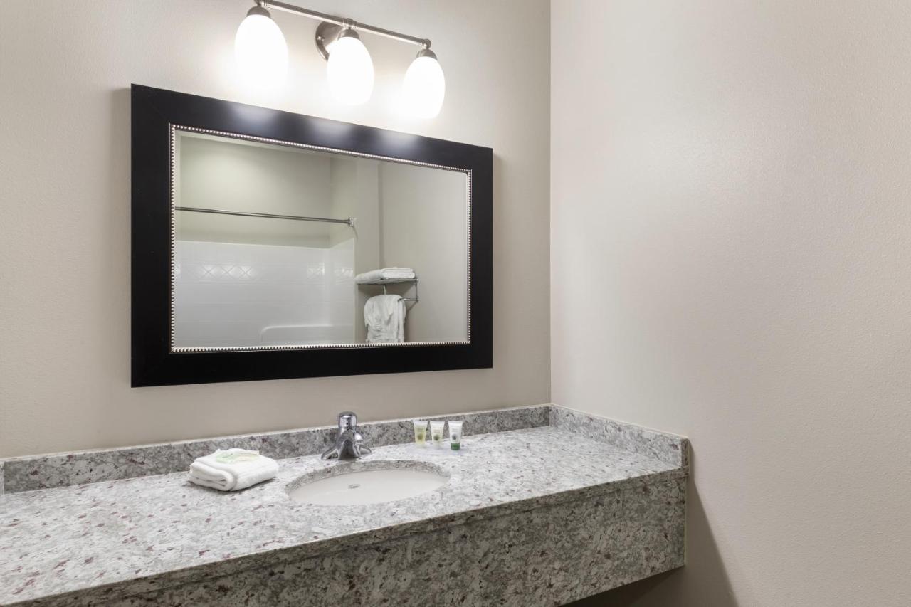  | Inn at Moses Lake