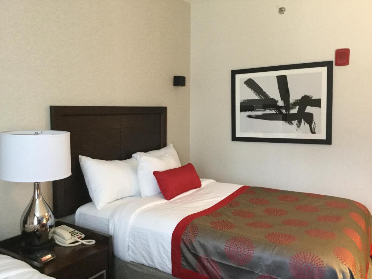 Double Room with Two Double Beds - Smoking at Ramada by Wyndham Bronx Terminal