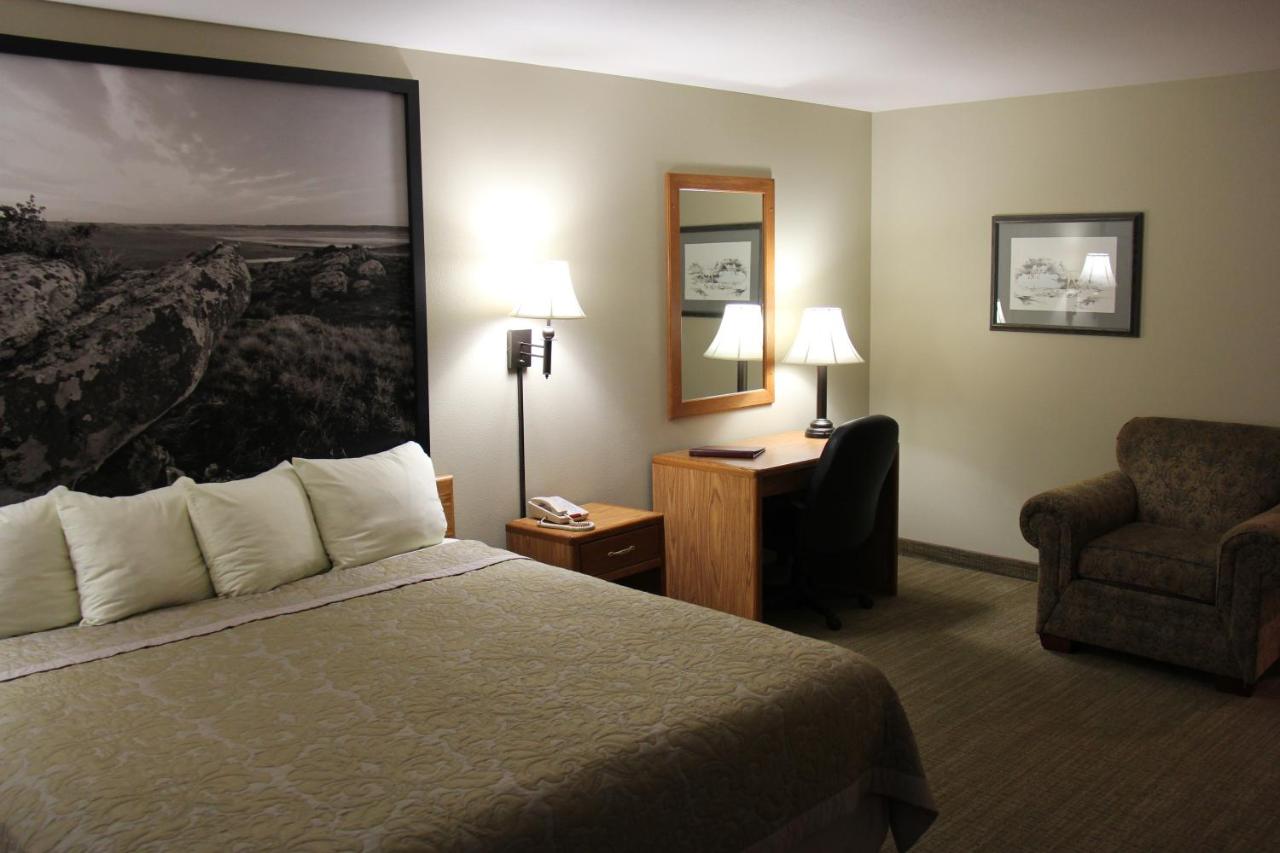 | Homestead Inn and Suites