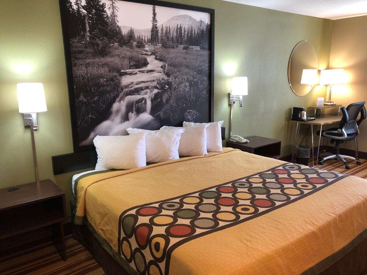 | Super 8 by Wyndham S Jordan/Sandy/Slc Area