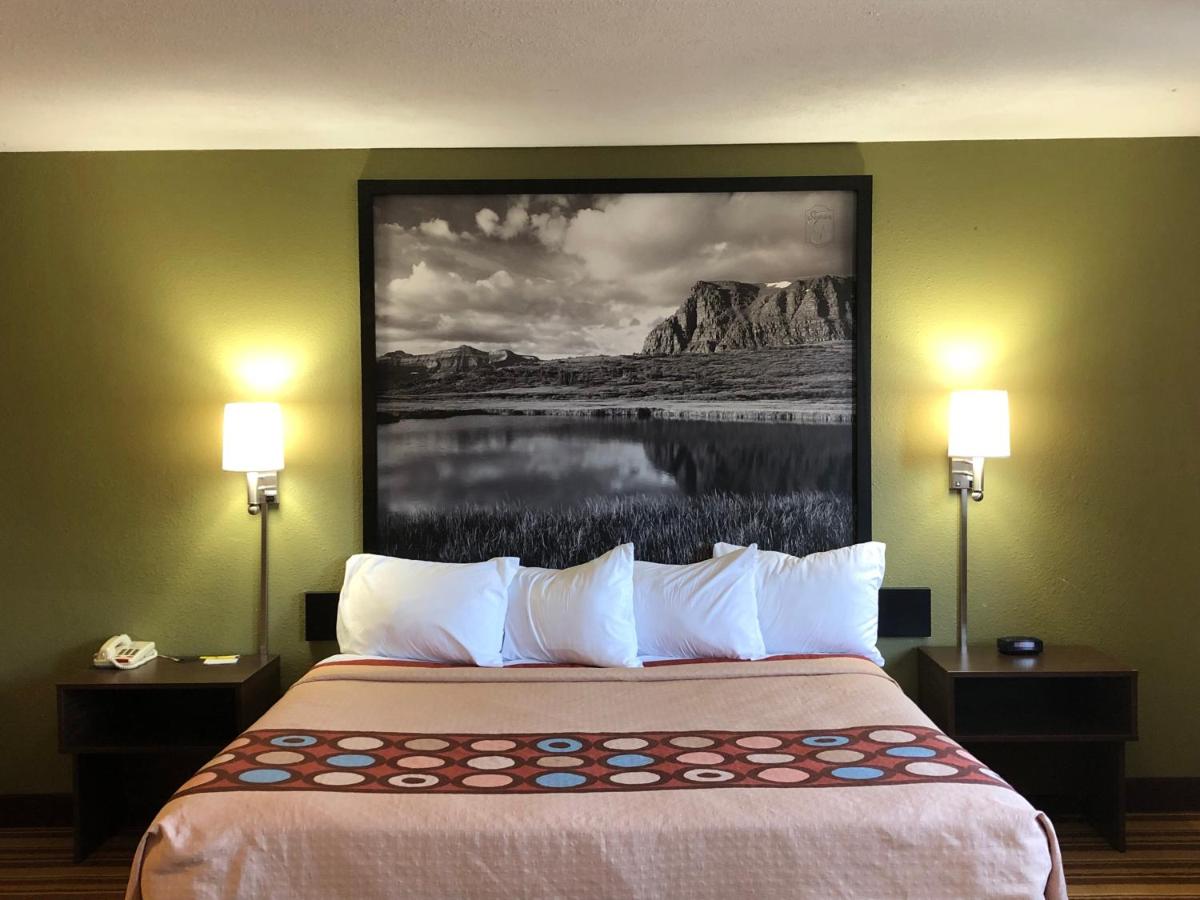  | Super 8 by Wyndham S Jordan/Sandy/Slc Area