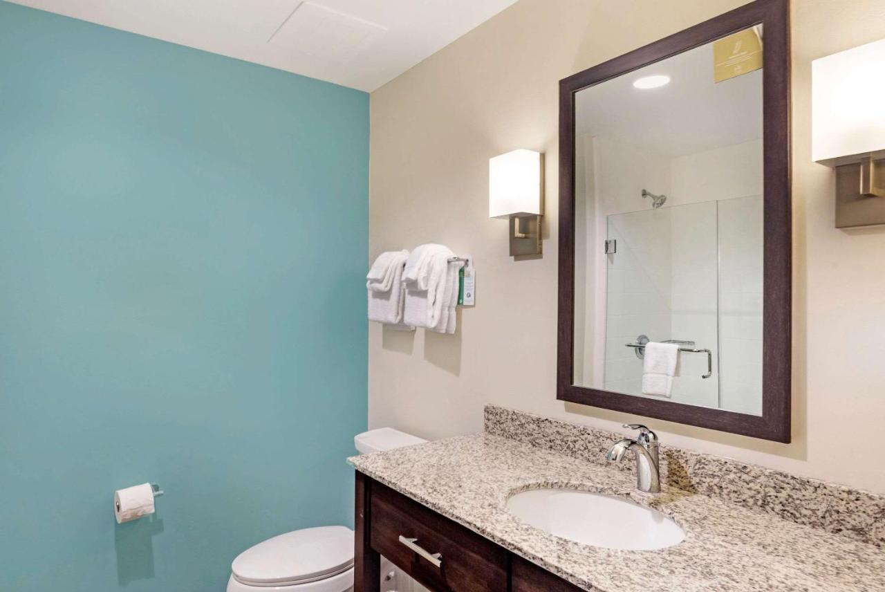 King Room - Accessible/Non-Smoking at Sleep Inn Lancaster Dallas South