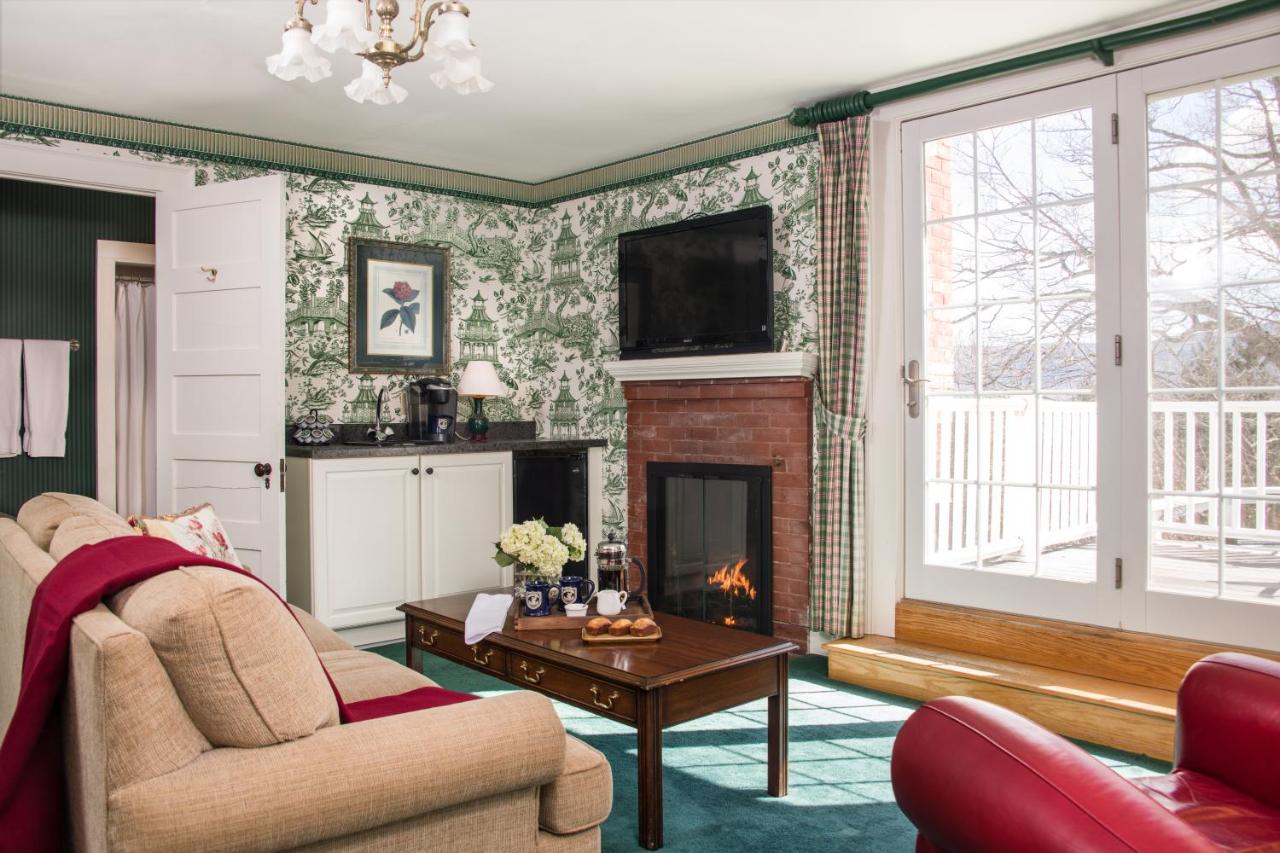 | The INN at Ormsby Hill