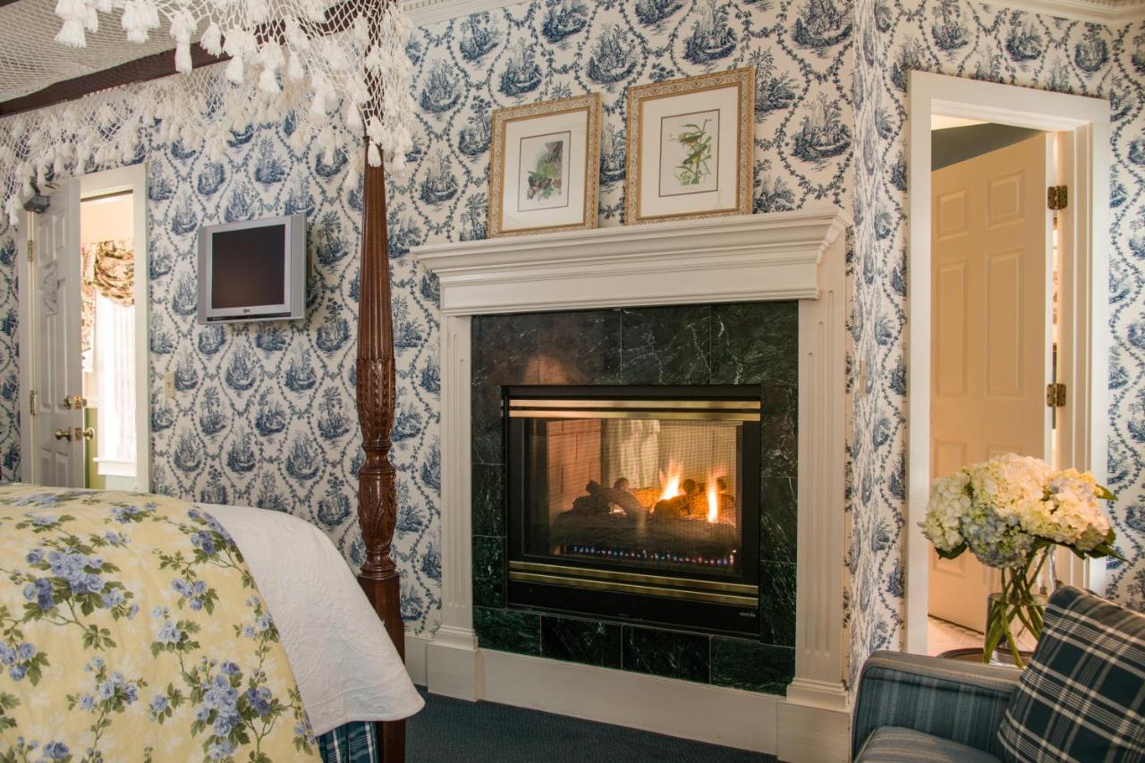 | The INN at Ormsby Hill