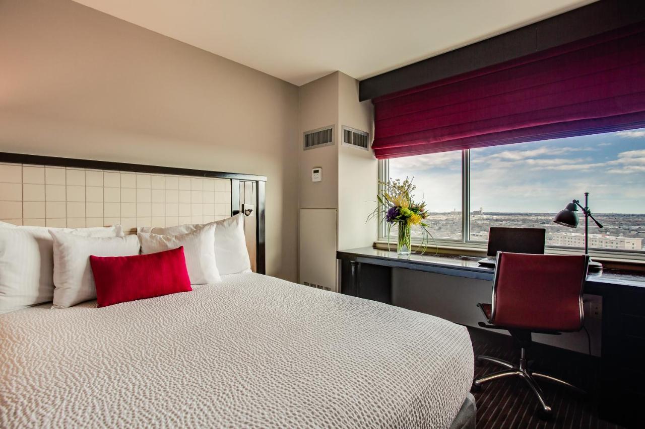 Executive King Room at Overton Hotel and Conference Center