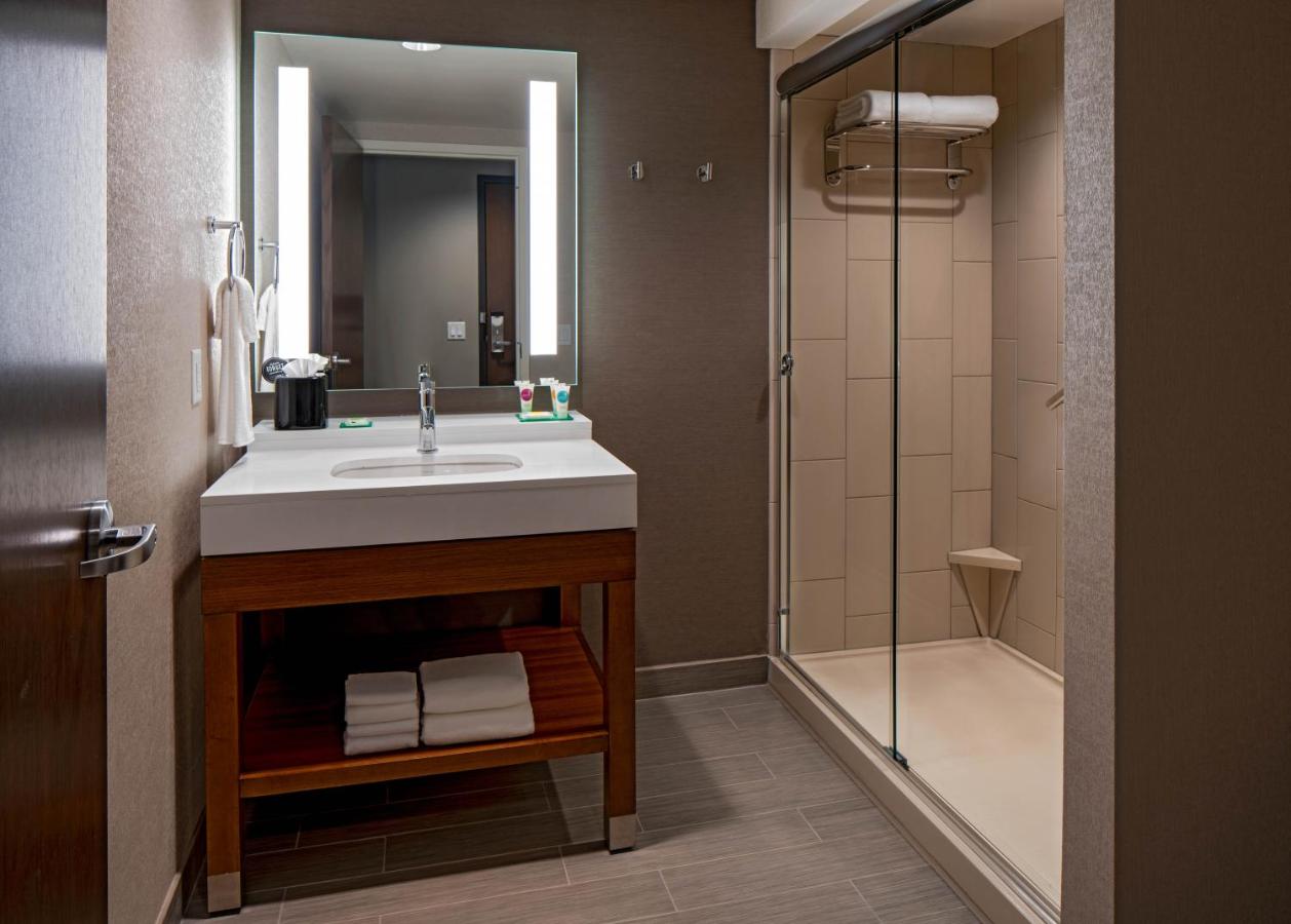 Queen Room with Two Queen Beds - City View at Hyatt Place Indianapolis Downtown