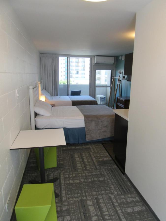 | Waikiki Central Hotel - No Resort Fees