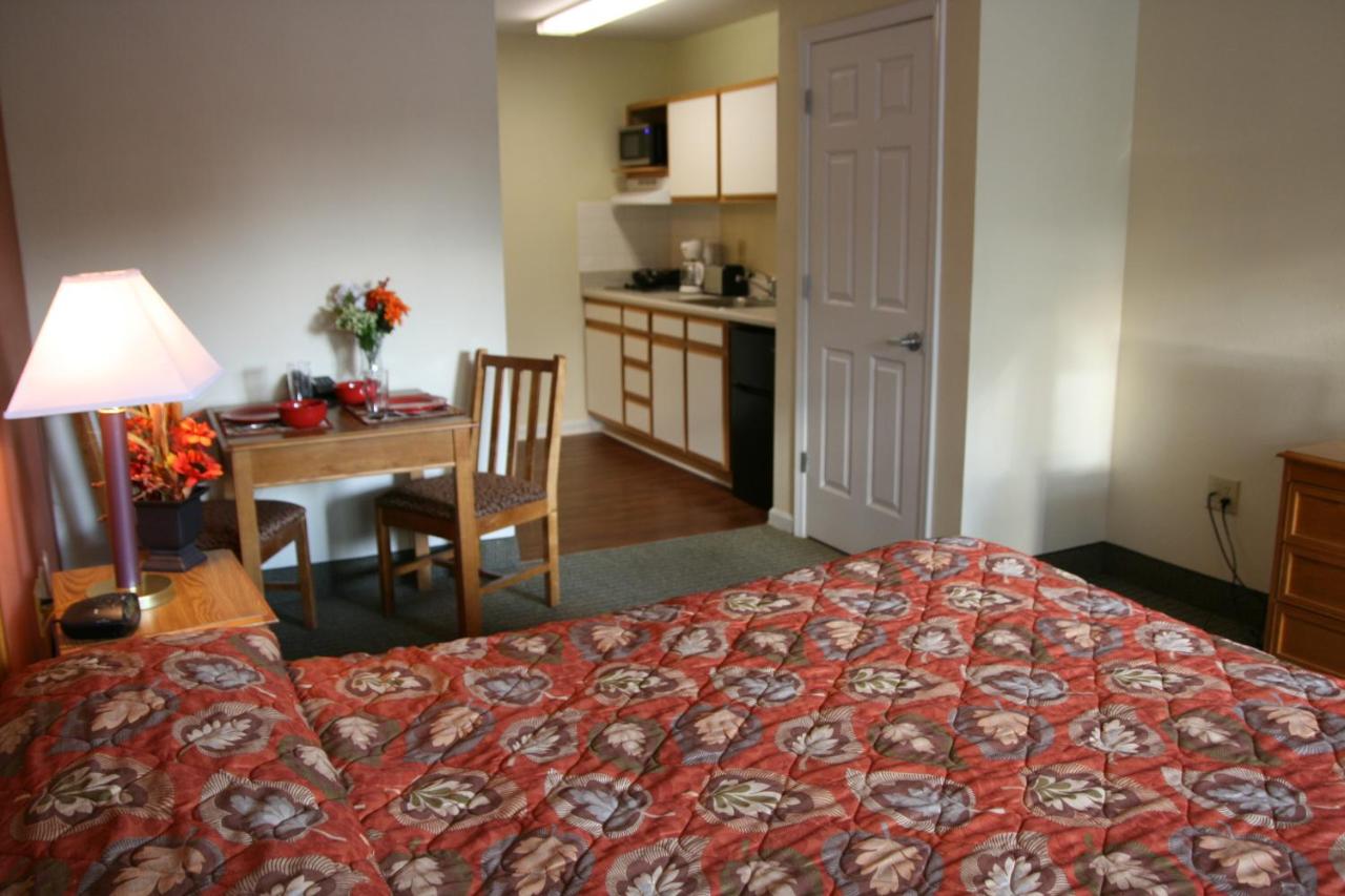 Studio at Affordable Suites Rocky Mount