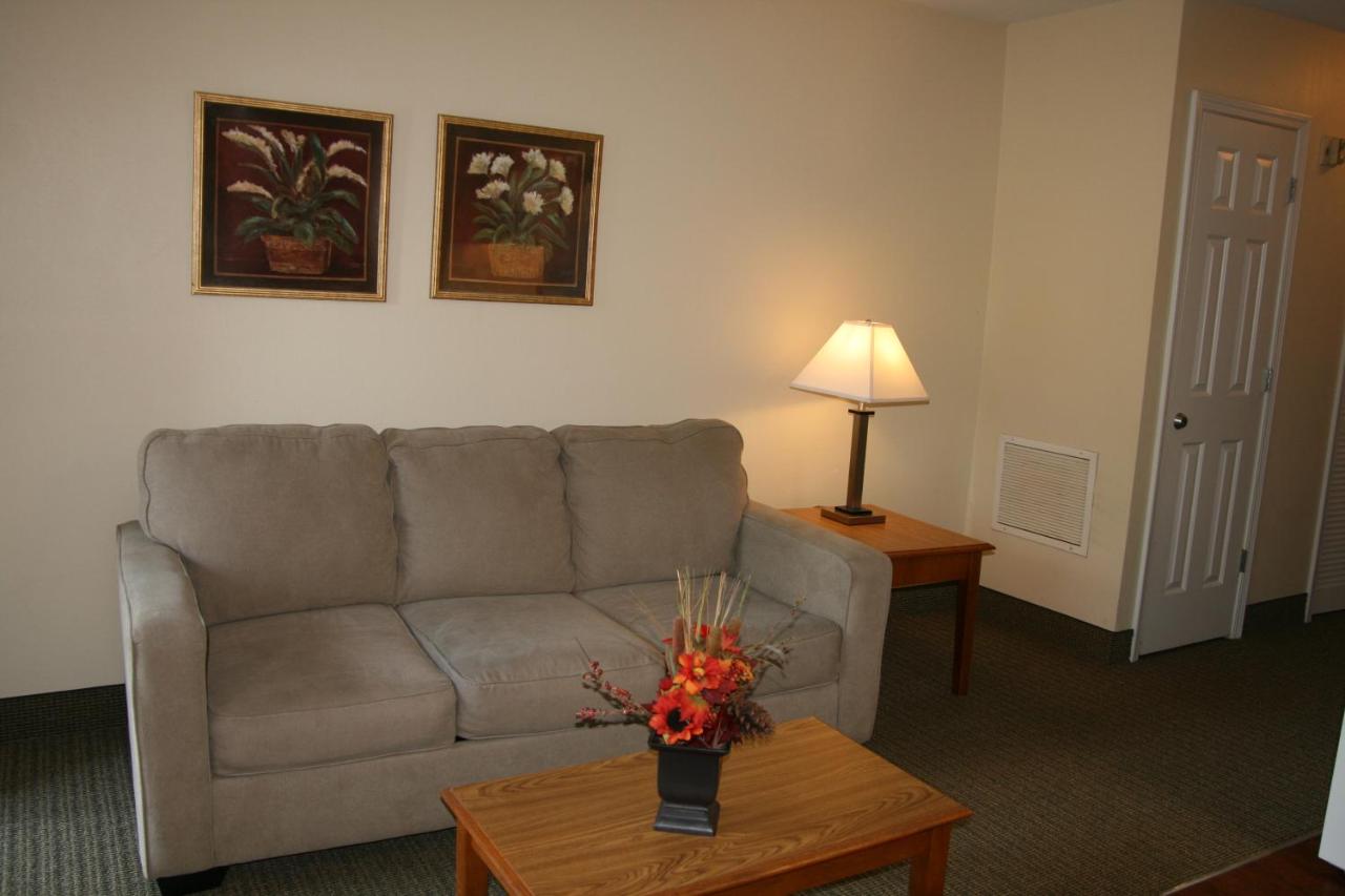 Double Room at Affordable Suites Rocky Mount
