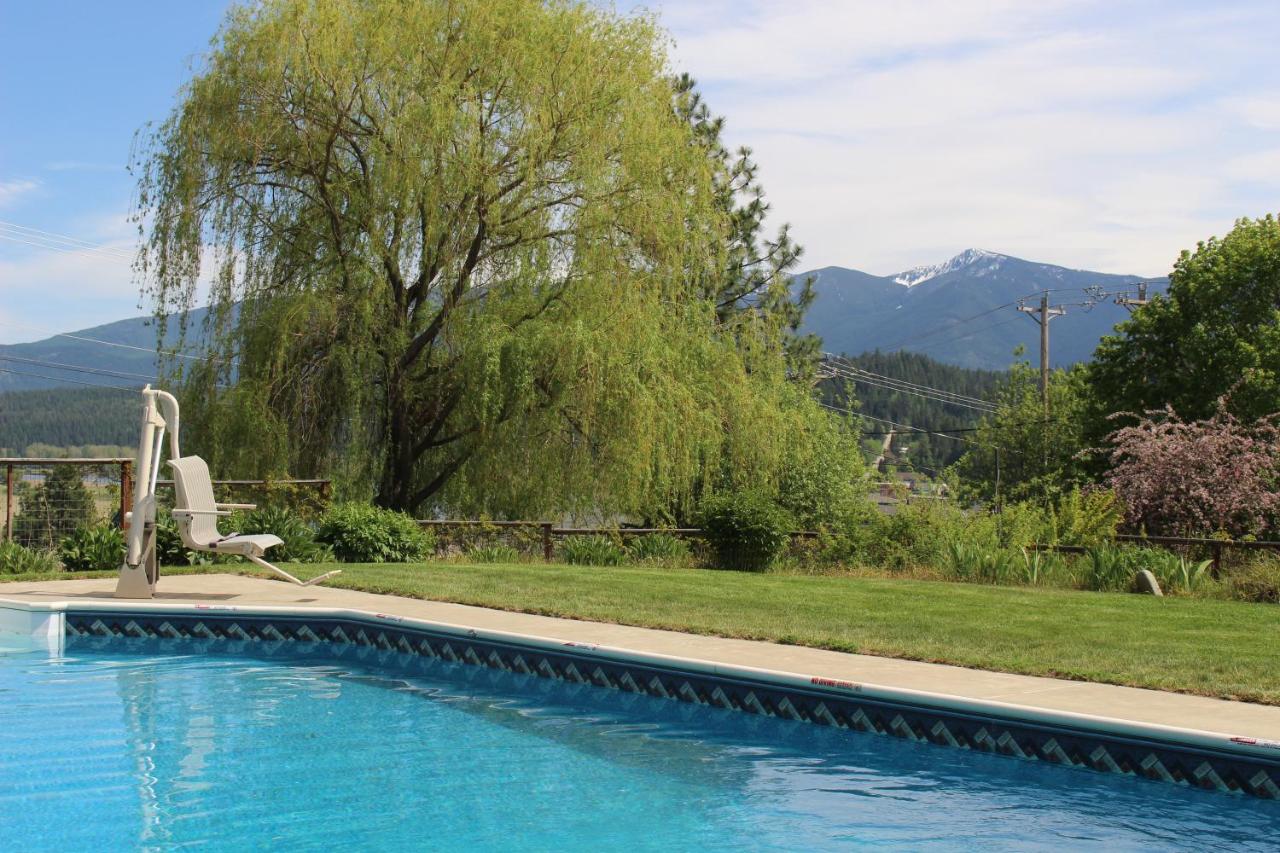 | Northside School Bed & Breakfast