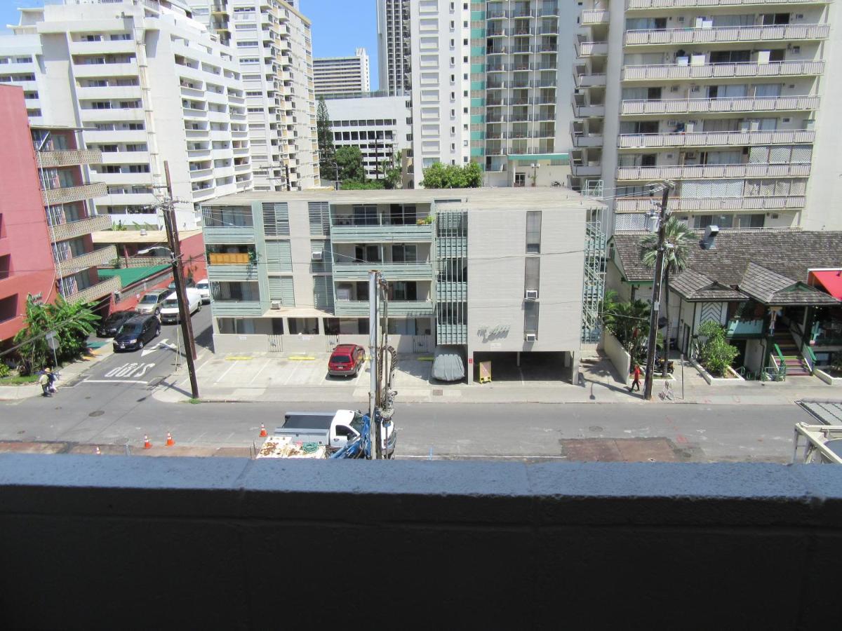 | Waikiki Central Hotel - No Resort Fees