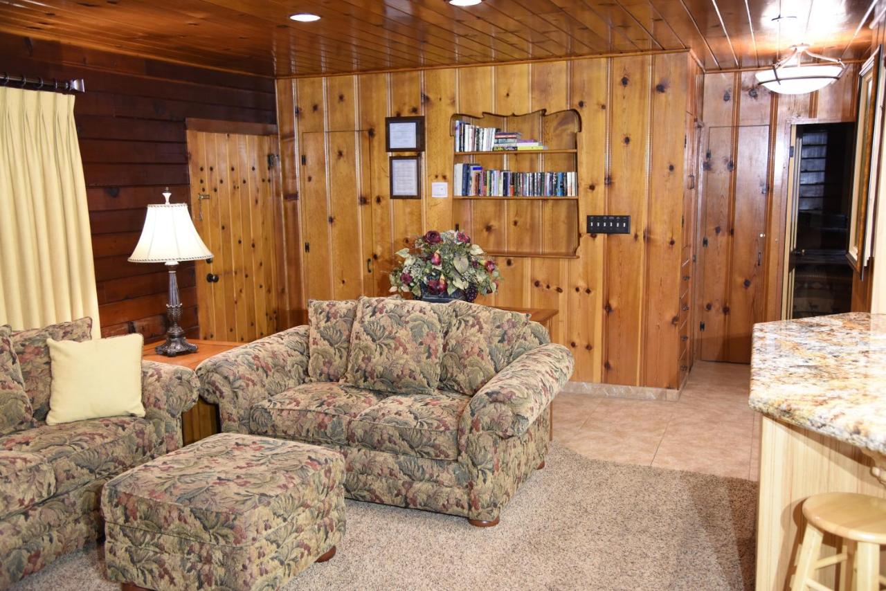 | 52 Tuolumne Meadow