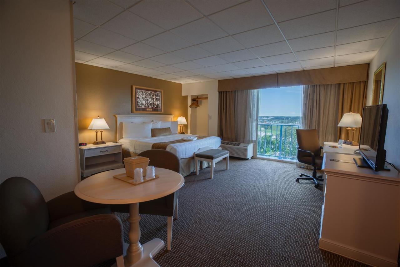 | Stadium Hotel