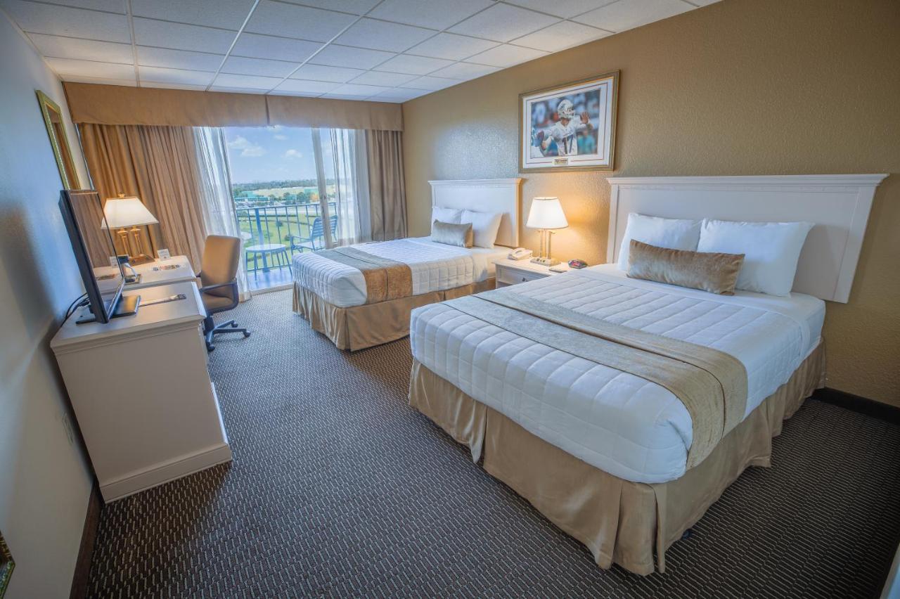 | Stadium Hotel