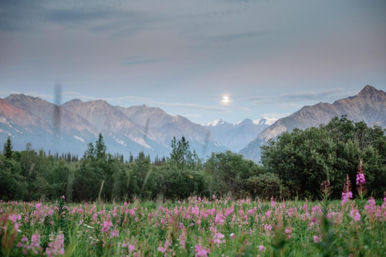 | Majestic Valley Wilderness Lodge