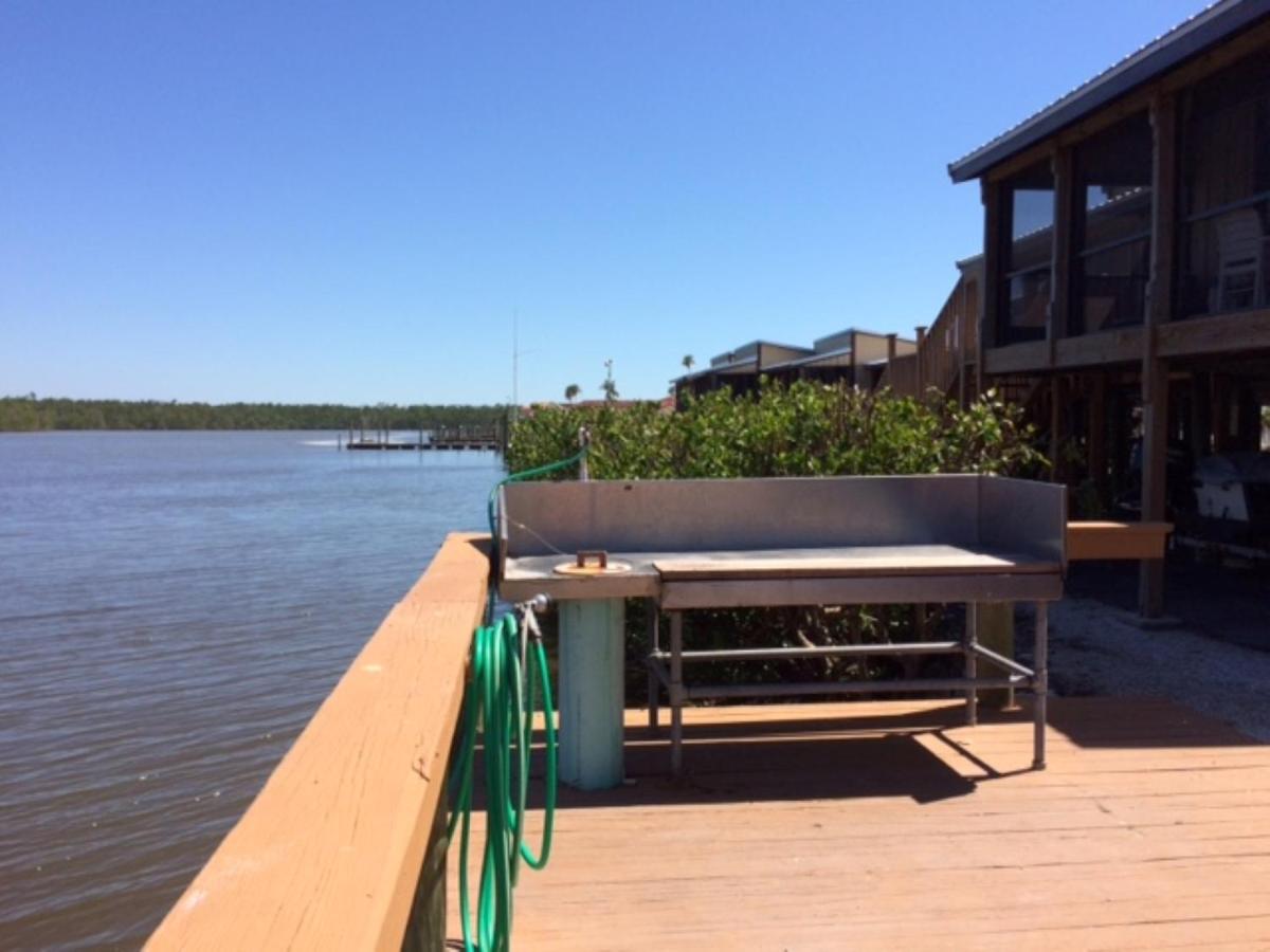 | River Wilderness Waterfront Cabins