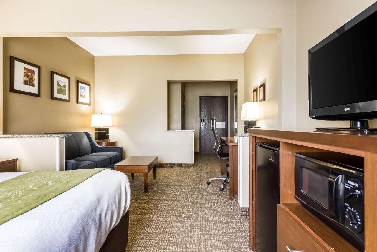  | Comfort Suites Sioux Falls