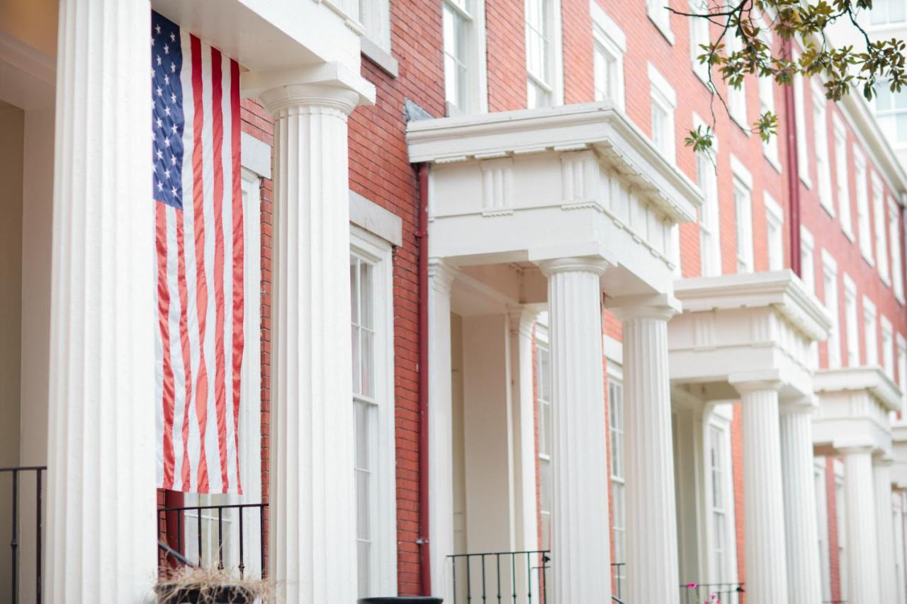 | Linden Row Inn