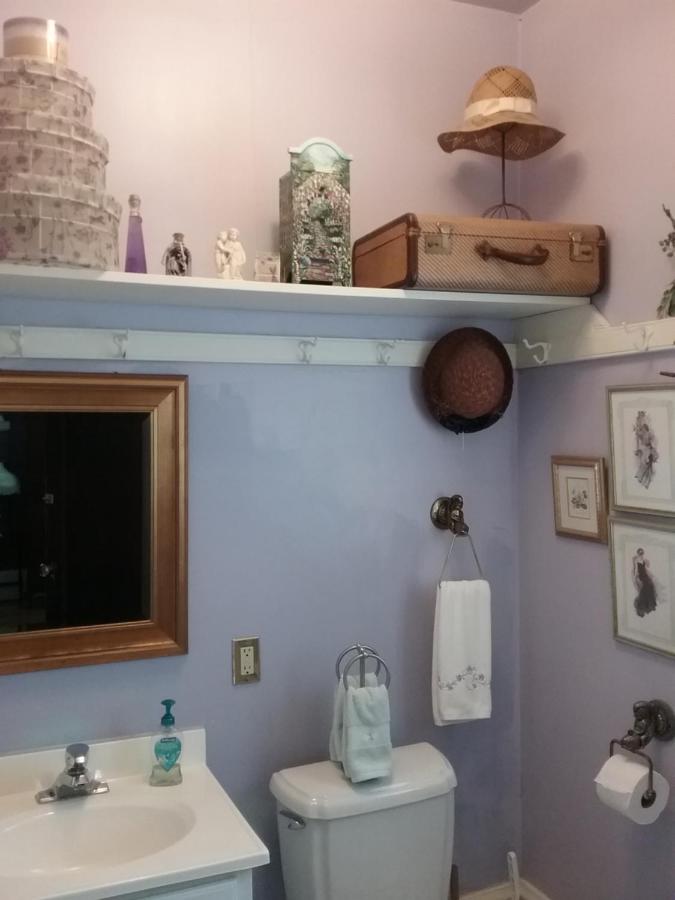  | Hanover House Bed and Breakfast