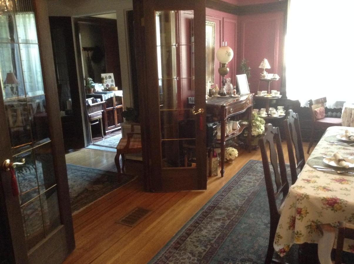  | Hanover House Bed and Breakfast